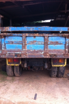 ขายรถหกล้อดั้ม ขายรถหกล้อดั้ม