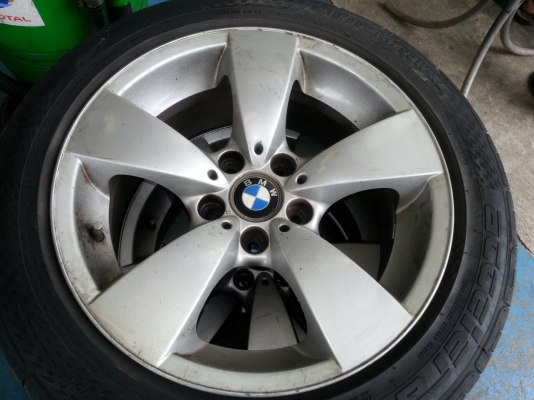 แม็ก BMW ขอบ 17  5รู100  (ไม่รวมยาง)  1 ชุด