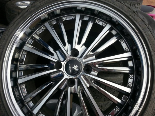 แม็กขอบ 17 4รู100  พร้อมยาง 205 40 17  ปี 11