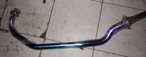 ขายด่วนท่อสแตนเลสโซนิคสีชุบรุ้งของใหม่ยังไม่ใช้งานปี2004 ขายด่วนท่อสแตนเลสโซนิคสีชุบรุ้งของใหม่ยังไม่ใช้งานปี2004