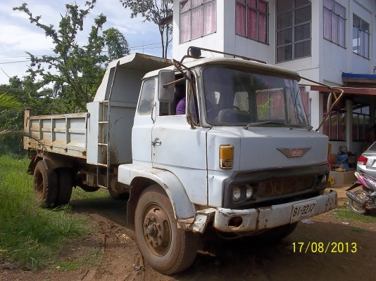 ขาย6ล้อดัมยาง900/20 เครื่อง  HO7C  เฟืองท้ายใหญ่