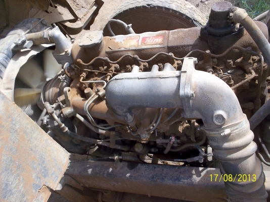 ขาย6ล้อดัมยาง900/20 เครื่อง  HO7C  เฟืองท้ายใหญ่