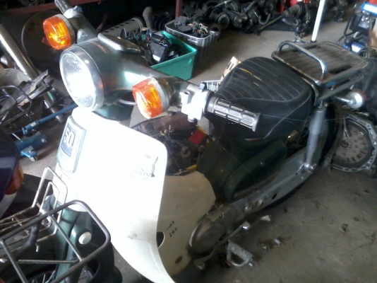 HONDA  50 CC. เก่าญี่ปุ่น ซูปเปอร์คลับ ส่งได้ครับ