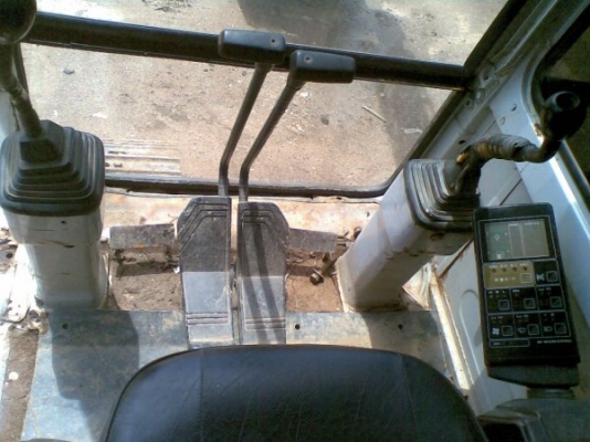 ขายรถขุด Komatsu pc 120-5 สวยๆๆ ขายออกแล้วคับ ขอบคุณพี่ชายจากเวียงชัยคับ