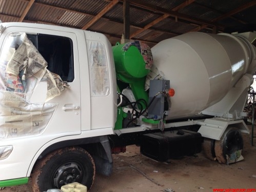 ขายรถโม่ปูน 4 คิว