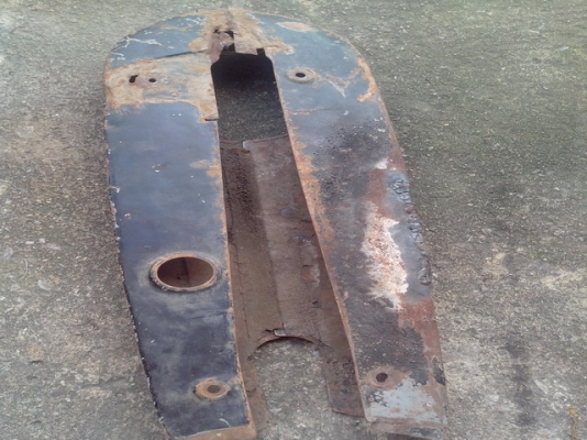 ขาย ชาลี+เวฟ 100 สองคันเอาไปรวมกันเอาเองราคา 12000 และ ขายบังโซ่หมู ราคา 2200