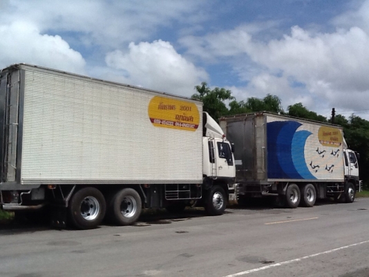 ขายรถตู้ห้องเย็นมือสอง