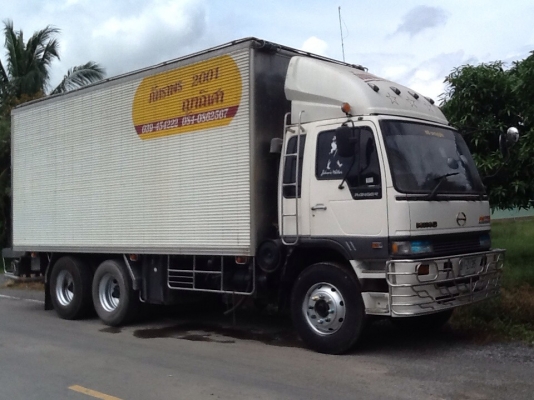 ขายรถตู้ห้องเย็นมือสอง