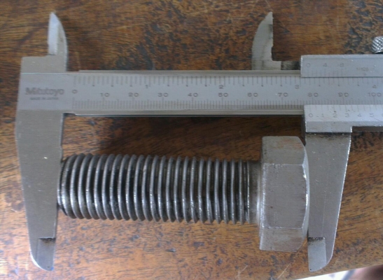 Sell> น็อตขาว M22x2.5 เกลียวยาว 65mm หรือเท่า 6 หุล ยาว 2.5 นิ้ว นครปฐมครับ Sell> น็อตขาว M22x2.5 เกลียวยาว 65mm หรือเท่า 6 หุล ยาว 2.5 นิ้ว นครปฐมครับ