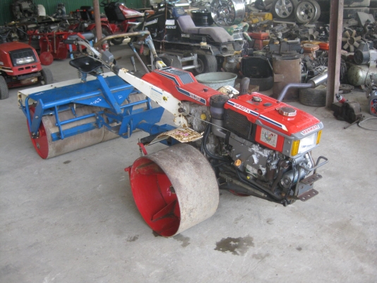ขายรถบดหญ้า YANMAR YA70 พร้อมใช้งาน