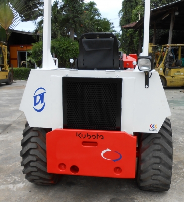 ขายรถตักล้อยาง KUBOTA  R350  เก่านอกปรับสภาพแล้วพร้อมใช้