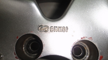 ขายล้อแม็กออฟลึกยี่ห้อ ENKEI ขอบ 15" 5 รู PCD 114.3 กว้าง 8.5 " offset-20 คู่ละ 2500 บาท