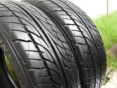 ขายยาง DUNLOP SP SPORT LM703 ปี1912 (1คู่) ไม่มีป่ะ 175-65-15  ราคา 1,500