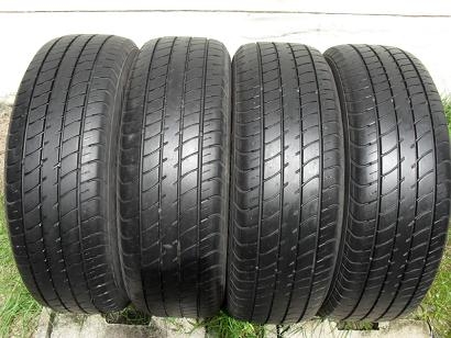 ขายยาง DUNLOP SP SPORT 2030 ปี2112(1ชุด) ไม่มีป่ะ 185-60-15  ราคา 3,200