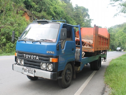 นิสสัน6ล้อใหญ่ ยางคู่หน้าใหม่เครื่อง6PDของนิสสัน แซสซีใหญ่เบรคลมดันพวงมาลัยเพาเวอร์ นิสสัน6ล้อใหญ่ ยางคู่หน้าใหม่เครื่อง6PDของนิสสัน แซสซีใหญ่เบรคลมดันพวงมาลัยเพาเวอร์