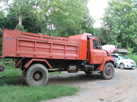 นิสสัน6ล้อใหญ่ ยางคู่หน้าใหม่เครื่อง6PDของนิสสัน แซสซีใหญ่เบรคลมดันพวงมาลัยเพาเวอร์ นิสสัน6ล้อใหญ่ ยางคู่หน้าใหม่เครื่อง6PDของนิสสัน แซสซีใหญ่เบรคลมดันพวงมาลัยเพาเวอร์