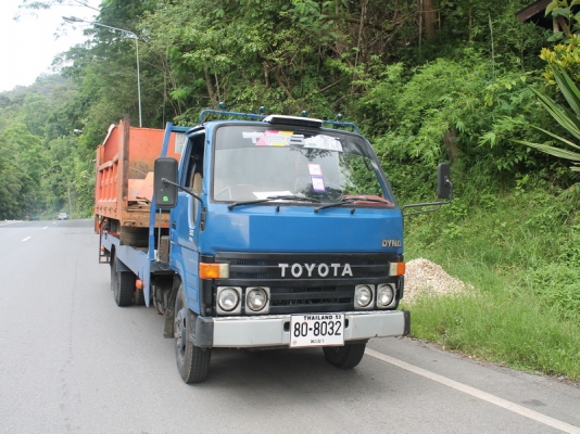 นิสสัน6ล้อใหญ่ ยางคู่หน้าใหม่เครื่อง6PDของนิสสัน แซสซีใหญ่เบรคลมดันพวงมาลัยเพาเวอร์ นิสสัน6ล้อใหญ่ ยางคู่หน้าใหม่เครื่อง6PDของนิสสัน แซสซีใหญ่เบรคลมดันพวงมาลัยเพาเวอร์