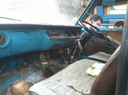 ขาย ISUZU 6ล้อช่วงสั้น สวยๆเดิม เครื่ิองดี คัชชีสวย พร้อมตู้สีข้าวเกษตรพัฒนา5ฟุตจำโบ้ราคาถูกๆ