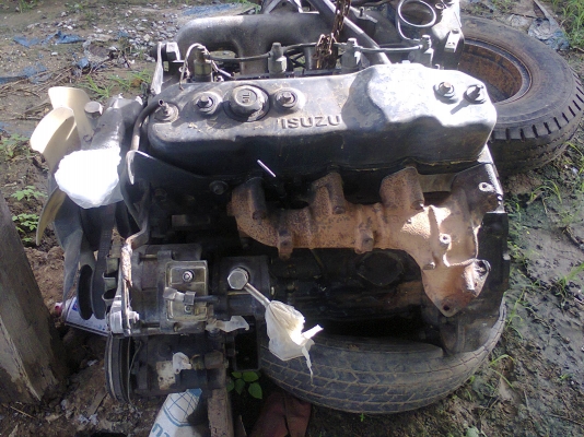 ขายเครื่อง NPR 4BD1 115แรง พร้อมเกียร์ ขายเครื่อง NPR 4BD1 115แรง พร้อมเกียร์