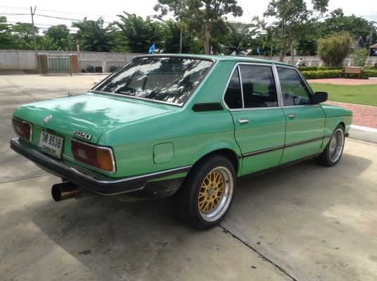 ขาย หรือ แลก  BMW E21 สวยๆ แรงๆ ทะเบียนโอน ขาดต่อ 2ปี ขาย 38500