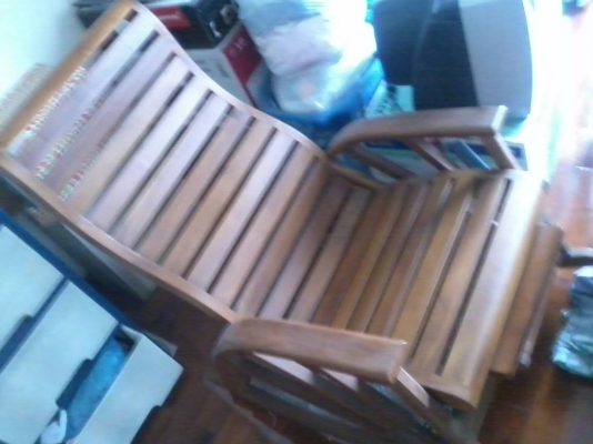 ขายโต๊ะไม้สัก อย่างดี ซื้อมาไม่เคยใช้เลยครับ