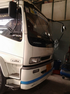 ขาย ISUZU FTR ปี05 เครื่อง 200 แรง ยาว 7.5 เมตร