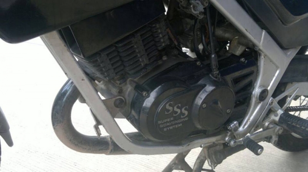 Susuki rgv 150 จรวจทางเลียบกริ๊ปๆ 10000 บาท Susuki rgv 150 จรวจทางเลียบกริ๊ปๆ 10000 บาท