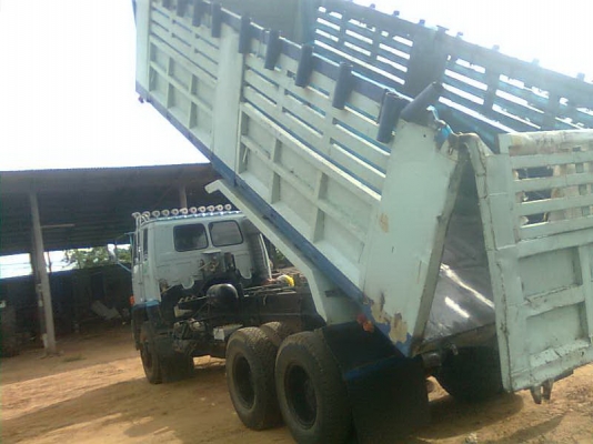 ขายนางฟ้าROCKY FVZ23NFPFR-240แรง สองเพลาดั้มโคราชพร้อมใช้สุดๆๆๆ