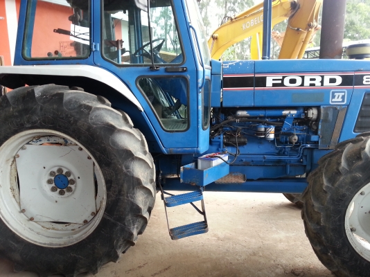 ฟอร์ด 8210 สวยๆมาแล้วครับ