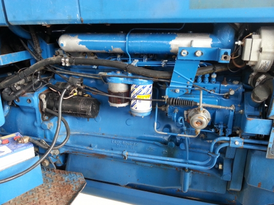 ฟอร์ด 8210 สวยๆมาแล้วครับ