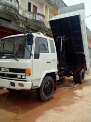 Isuzu Rocky 165 ดั้มเครื่อง 6BD1 ยาง825ขอบ 20 ห้างแท้กะบะยาว 4 เมตร ช่วงล้อ 4.15 เมตร