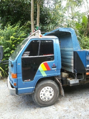 ขายรถ 6 ล้อดัมพ์ ISUZU NPR 115 ใส่เครื่อง 6DF1-116657 180 แรงม้า เฟืองท้าย145 แอร์เย็นฉ่ำ เกียร์สั้น ราคา 500000