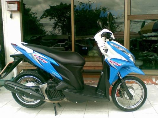 ราคาถูกๆ Click 125 i รุ่นใหม่ล่าสุด ปลายปี 2555 รถเพียง 7 เดือน ราคาถูกๆ Click 125 i รุ่นใหม่ล่าสุด ปลายปี 2555 รถเพียง 7 เดือน