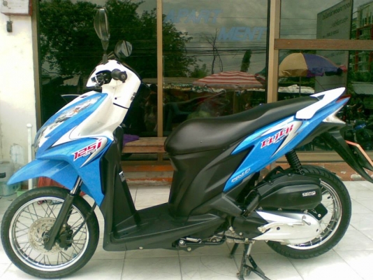 ราคาถูกๆ Click 125 i รุ่นใหม่ล่าสุด ปลายปี 2555 รถเพียง 7 เดือน ราคาถูกๆ Click 125 i รุ่นใหม่ล่าสุด ปลายปี 2555 รถเพียง 7 เดือน