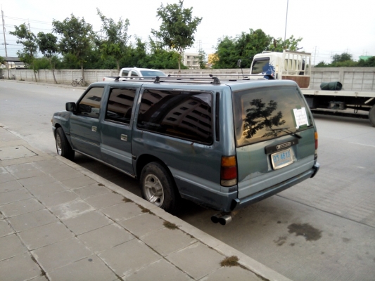 ขายด่วน ขายถูกครับ อีซูซุ สี่ประตูแวน ใช้งานดีมาก