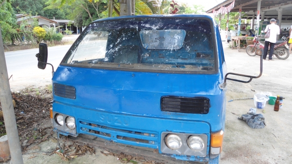 หัวรถ อีซูซุ Ks