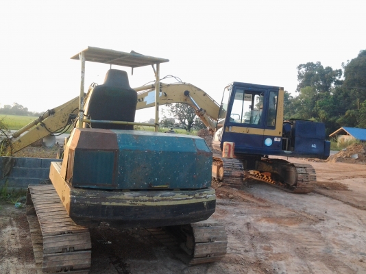 Komatsu PC40-5 มัดจำแล้วครับ100,000 บาท โดยเจ๋ปุ๋ย นนทบุรี ขอขอยคุณครับ Komatsu PC40-5 มัดจำแล้วครับ100,000 บาท โดยเจ๋ปุ๋ย นนทบุรี ขอขอยคุณครับ