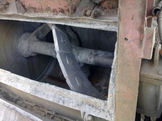 เพ้นท์ปูน ครึ่งคิว LBA