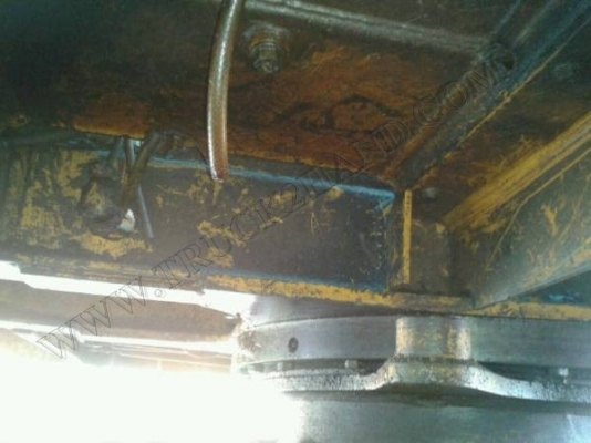 รถแบคโฮ ยี่ห้อ KOMATSU PC60 รุ่น5