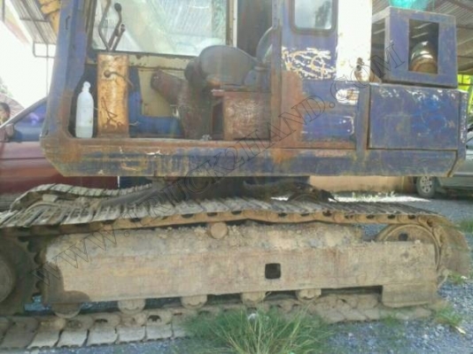 รถแบคโฮ ยี่ห้อ KOMATSU PC60 รุ่น5