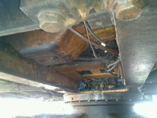 รถแบคโฮ ยี่ห้อ KOMATSU PC60 รุ่น5