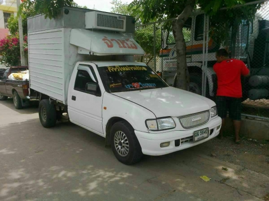 ***ขายแล้วครับขอบคุณ Truck2hand ขายกระบะบรรทุกตู้เย็น ISUZU SPARK EX 2.5 TURBO DRAGONEYE ปี41/98 เครื่อง2.5เทอโบแห้งดีแรง ประหยัด ช่วงล่างแน่นดีคัสซีสวยเดิม หน้าเดิมๆสีดีภายในสวยคอนโซลครบ พ.พาวเวอร์ ล้อแม็กคู่หน้า พร้อมตู้เย็น ขนของทะเล หรือขนน้ำแข็ง แต่ต