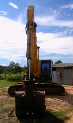 ขายKOMATSU PC 200-5LC สภาพสวยพร้อมใช้ ราคาต่อรองได้ ติดต่อได้ทีคุณ อ๊อฟ พิจิตร 086-737-9991 ขายKOMATSU PC 200-5LC สภาพสวยพร้อมใช้ ราคาต่อรองได้ ติดต่อได้ทีคุณ อ๊อฟ พิจิตร 086-737-9991