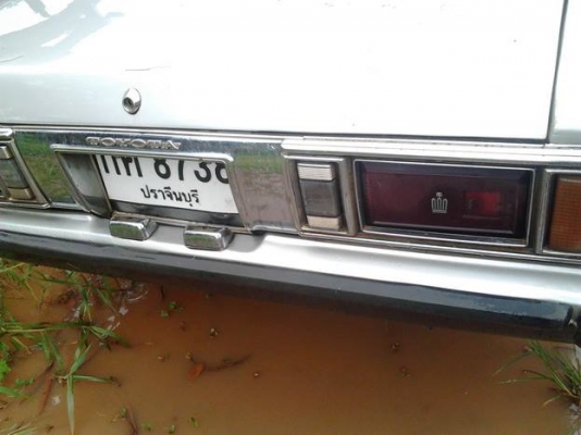 ขาย รถเก่าเก็บ คลาสสิค TOYOTA CROWN MS85 เครื่องใหม่ วางเครื่องดีเซล 2400 2LHERO(ลงเล่ม) แน่นแรง สีสวยมีแตกนิดๆบางจุด ภายในสวยคอนโซลครบ แอร์(ต้องเช็ค) ยางดี ล้อแม็กขอบ15" ปั้นนิดๆหน่อยๆ แจ่ม เท  เรโทรคาร์  พร้อมใช้งาน เอกสารครบ ราคาต่อรองได้เด้อ พี่น