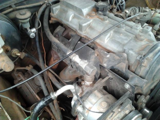 ขาย รถเก่าเก็บ คลาสสิค TOYOTA CROWN MS85 เครื่องใหม่ วางเครื่องดีเซล 2400 2LHERO(ลงเล่ม) แน่นแรง สีสวยมีแตกนิดๆบางจุด ภายในสวยคอนโซลครบ แอร์(ต้องเช็ค) ยางดี ล้อแม็กขอบ15" ปั้นนิดๆหน่อยๆ แจ่ม เท  เรโทรคาร์  พร้อมใช้งาน เอกสารครบ ราคาต่อรองได้เด้อ พี่น