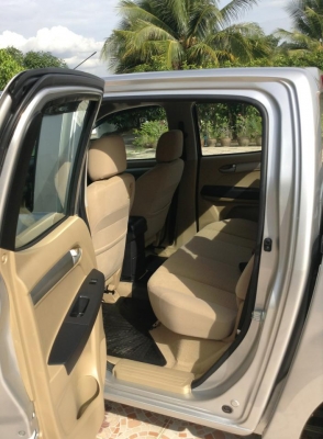 ขายครับ isuzu all new dmax ปี 13 cab4 2.5ddi