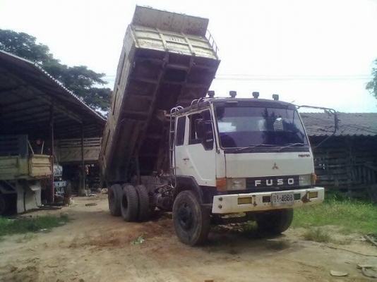 ***ขายแล้วครับขอบคุณ Truck2hand ขาย 10ล้อ2เพลาดั๊ม "ไอ้หลง" FN225K วางเครื่องHO7C 185HP (ลงเล่ม) ช่วงล่างดีคัสซีดี เบรคทริฟฟี่ สาแหรกตรงแล้ว หัวดีมีผุบ้าง ภายในดีคอนโซลครบ กระบะดั๊มเหล็กสภาพดี พื้นดีข้างพอใช้ ยางดี6เส้น 4เส้นพอใช้ เอกสารครบ เก็บ