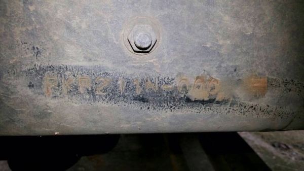 รถนิตสัน 6 ล้อ ติดเครน 5 ตัน  220 แรงม้า  สนใจติดต่อ 081 - 6079515