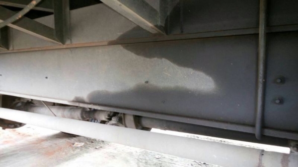 รถนิตสัน 6 ล้อ ติดเครน 5 ตัน  220 แรงม้า  สนใจติดต่อ 081 - 6079515