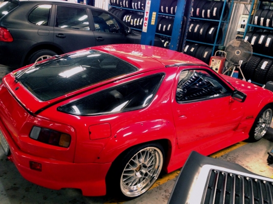 ขาย Porsche 928 4.5L เกียร์ Manual  490,000บาท